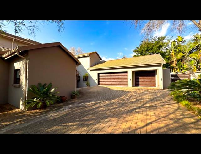 4 BEDROOM HOUSE FOR SALE IN MIDLANDS ESTATE